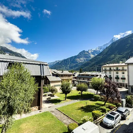 In The Heart Of Close To The Slopes