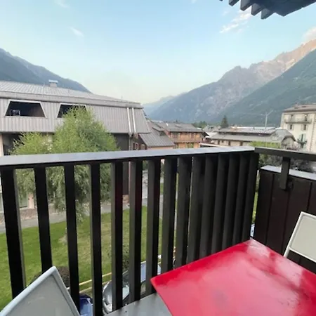 In The Heart Of Close To The Slopes Chamonix