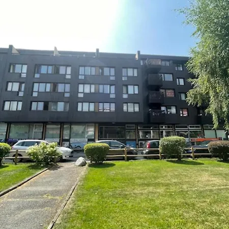 In The Heart Of Close To The Slopes Apartman